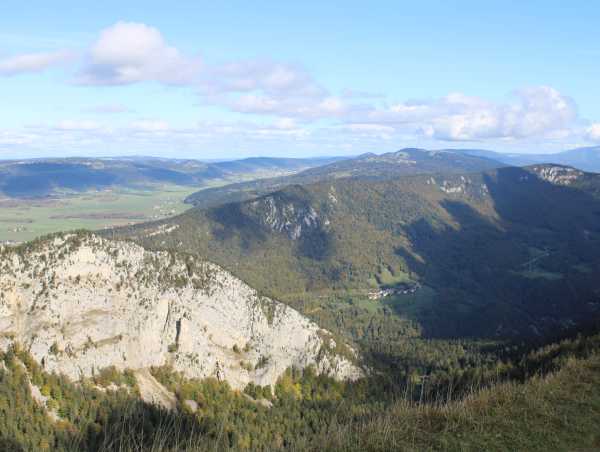 ETH-​​ITS Hike Fall 2023 to Creux du Van